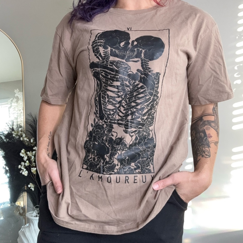 L’amour goth oversized skeleton tarot valentines day tshirt